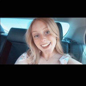 Meet your Posher, Sara